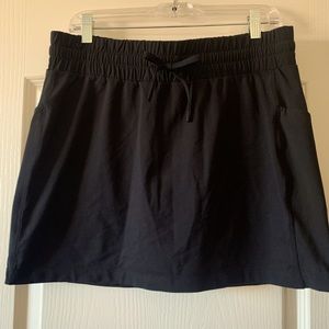 Athleta black skort - size medium